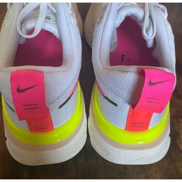Nike React Infinity Run FK 2 White/Black-Sail-Pink Blast DJ5396-100 Women's 8 - Picture 7 of 10